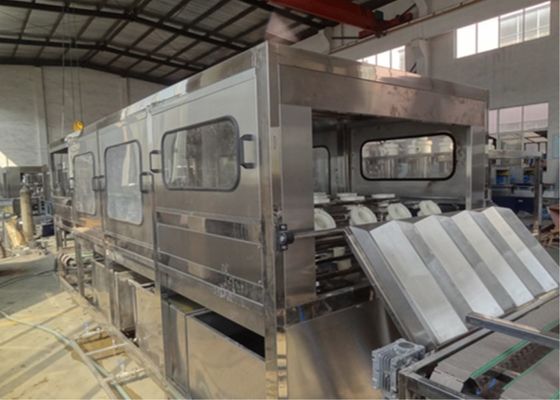 China Máquina de engarrafamento de aço inoxidável da água de 5 galões com tela táctil do PLC fornecedor
