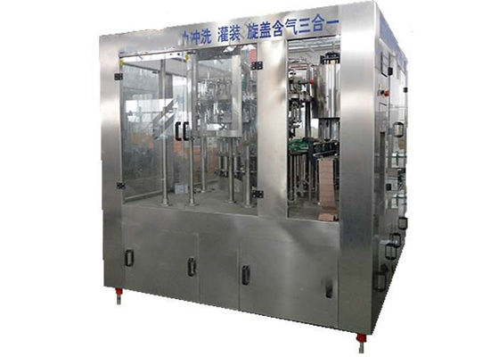 Máquina de engarrafamento plástica pequena de engarrafamento carbonatada SUS304 do equipamento da bebida fornecedor