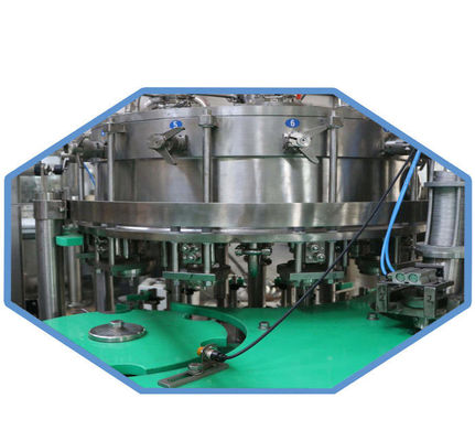 Máquina de enchimento da lata de bebida, máquina carbonatada automática completa do suco 2-1 fornecedor
