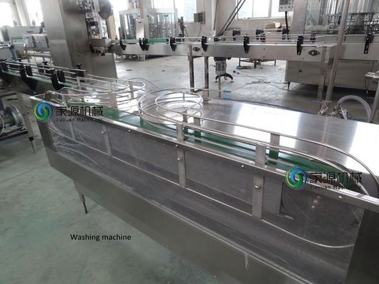 Máquina de enchimento líquida da bebida do tubo de ensaio automático, máquina de enchimento líquida de Monoblock fornecedor