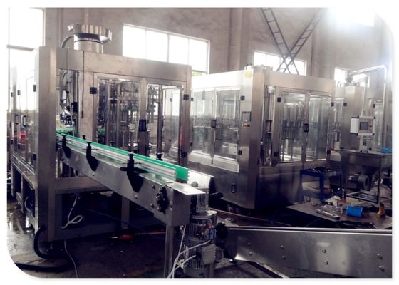 Máquina de enchimento líquida de alta velocidade de Monoblock, máquina de engarrafamento da água mineral fornecedor