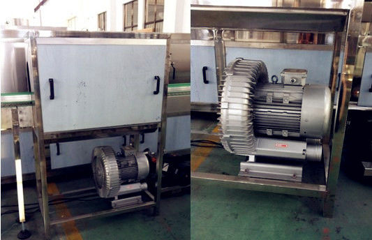 Máquina de engarrafamento de 10000 BPH Monoblock fornecedor